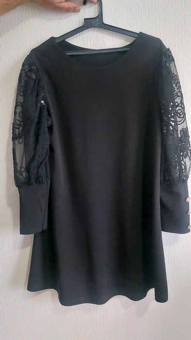 Черна официална рокля