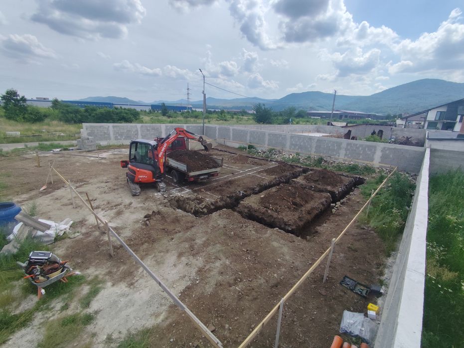 Lucrari cu Excavator