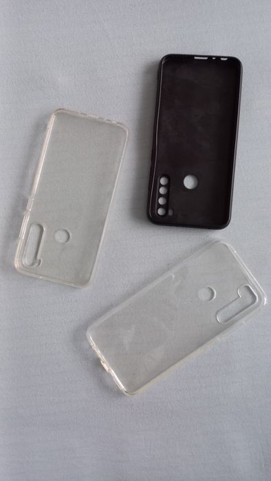 Чисто нови 3 броя кейса за Xiaomi Readmi Note 8