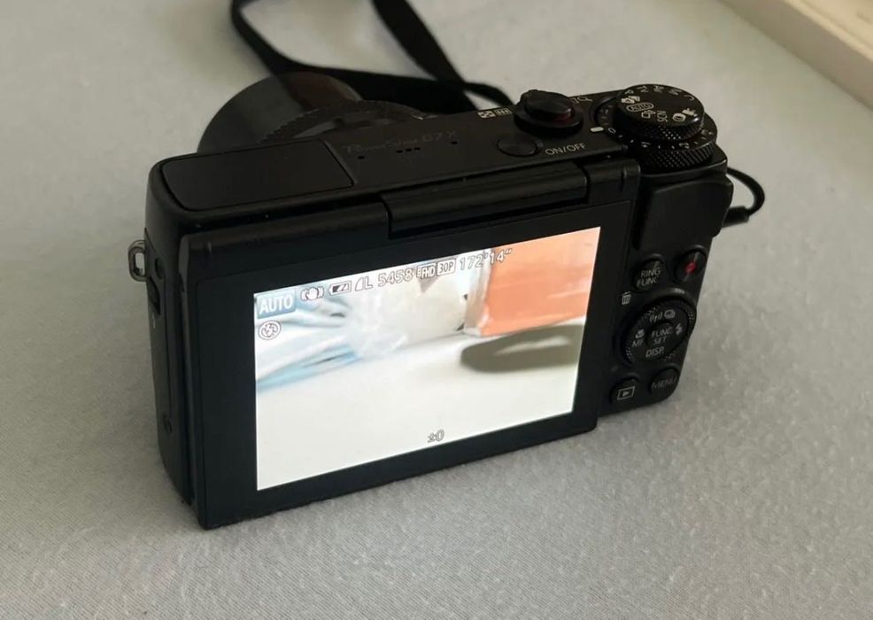 Фотоапарат Canon G7X Mark I