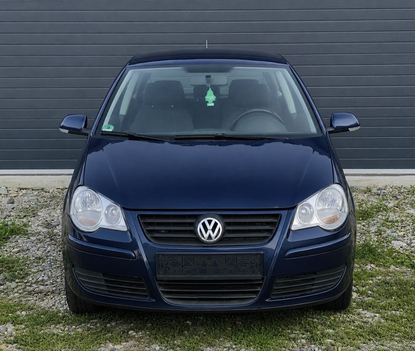 Volkswagen Polo 1.2 i / An 2007. 12 / Euro 4 / Climă / Recent adus din Germania !