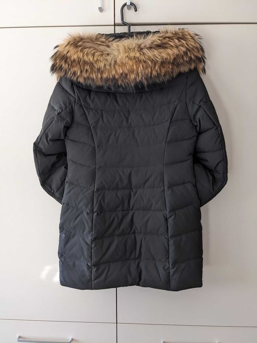 Зимно яке с качулка с естествен косъм р-р S