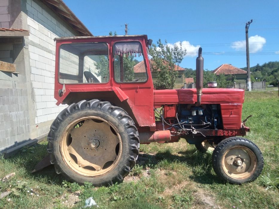 Tractor de vanzare