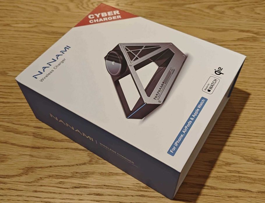 NANAMI Безжично зарядно устройство 3 в 1 за  iPhone, iWatch, AirPods