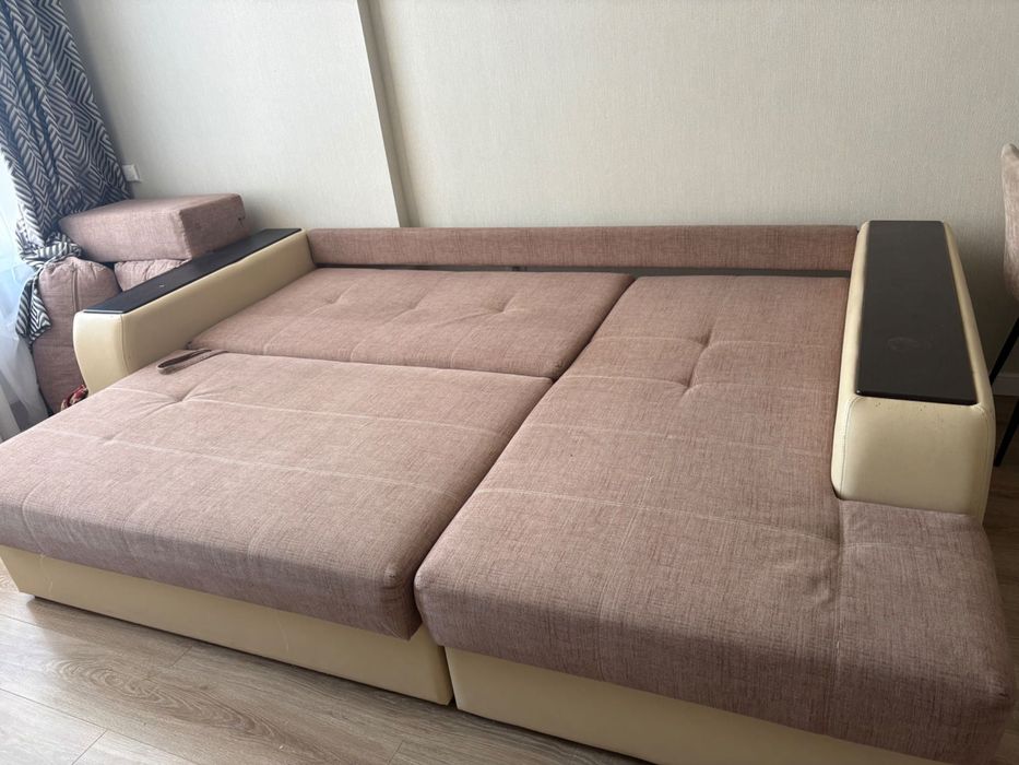 Мегкая мебель диван