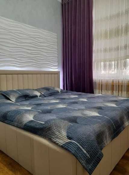 Чиланзар 1  Квартал ВЫСОКОПОТОЛОЧКА 3,40 2/4/4 кирпич