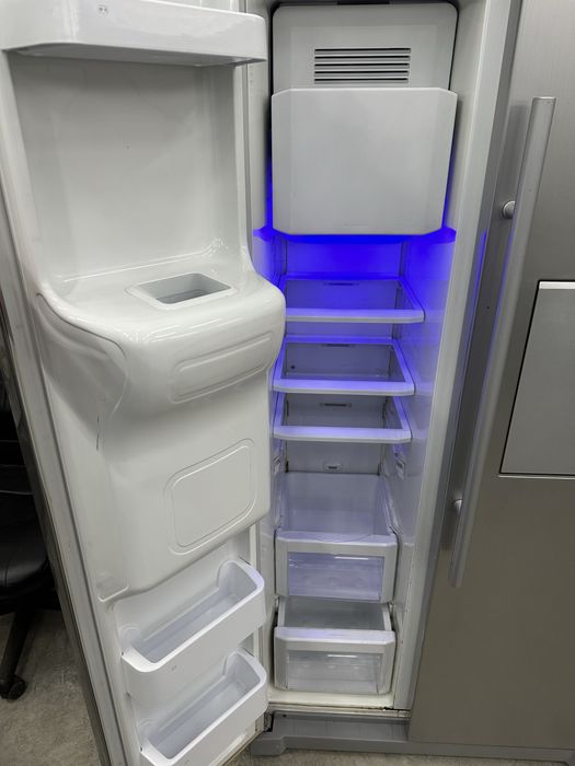 Хладилник Samsung