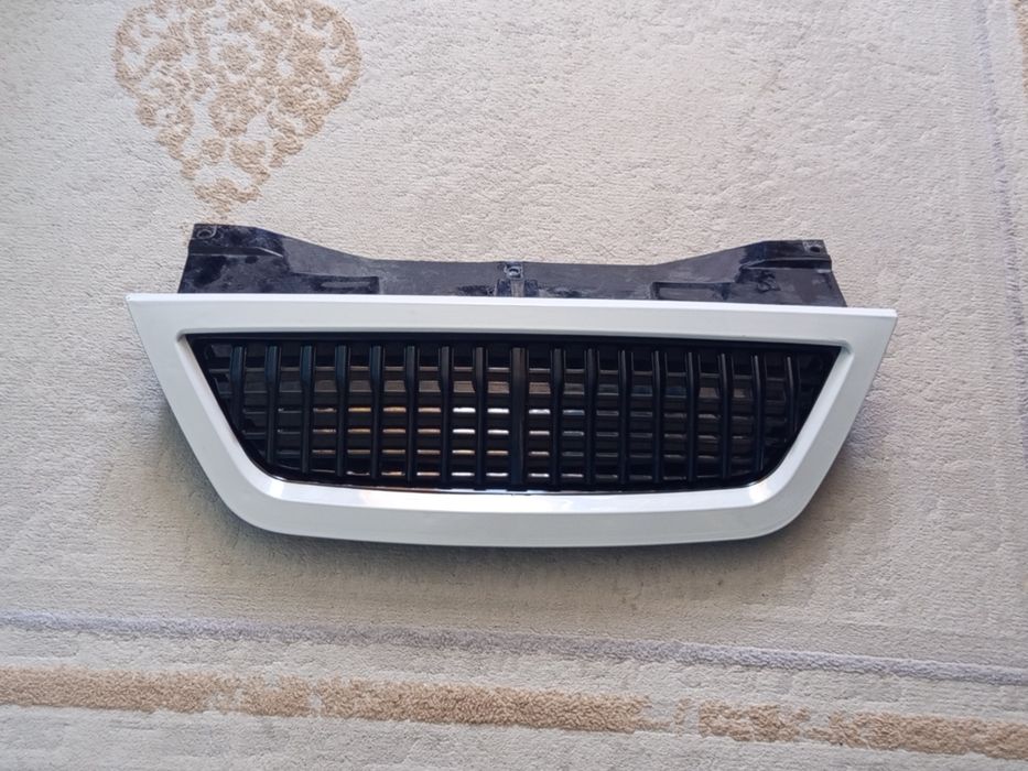 передний облицовка Daewoo nexia 2