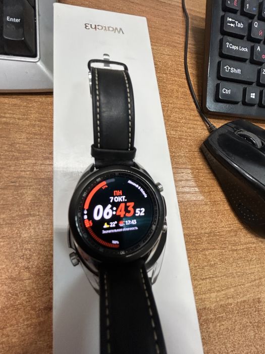 Часы Samsunga Galaxy Watch 3