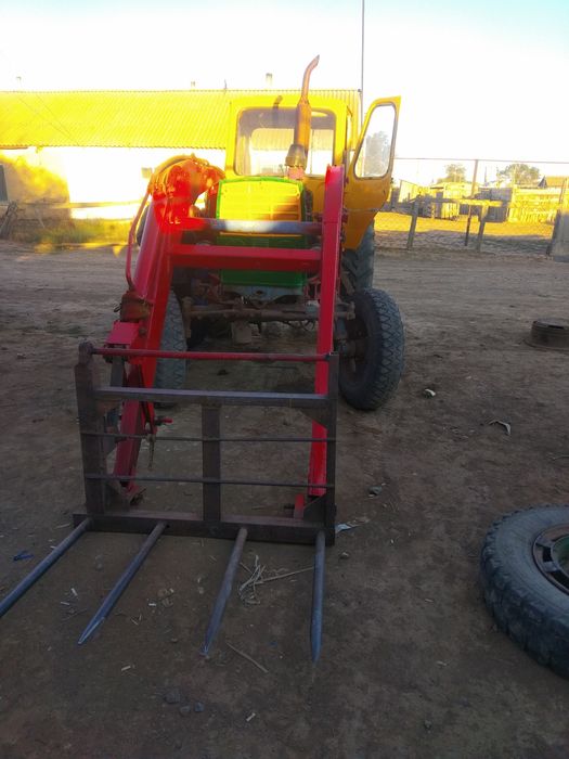 Продам трактор ЮМЗ 6.