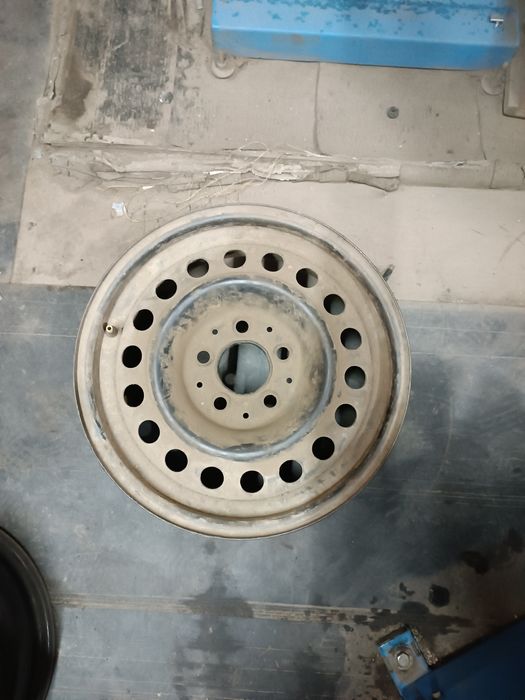 Продам  диски r15   разболтовка 5×112