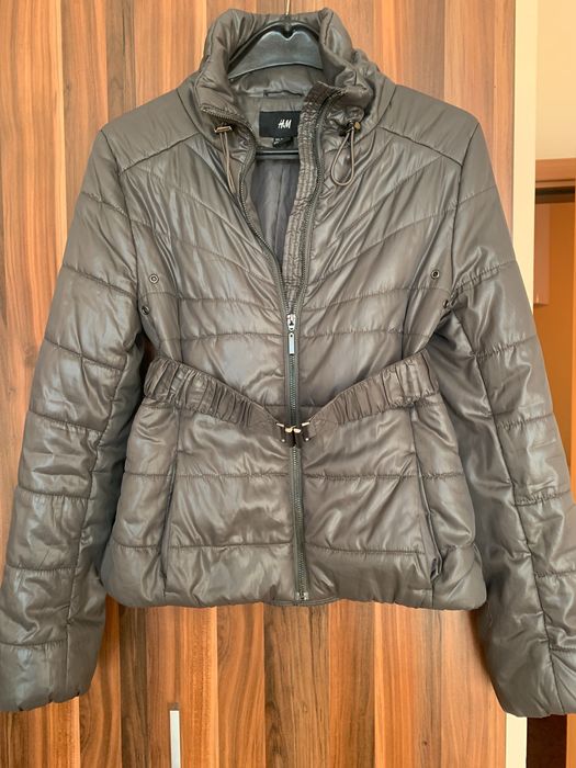 H&M промазано яке с колан, лека подплата