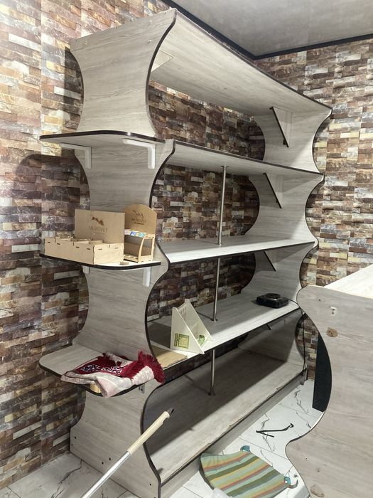 Magazin mebellari srochna sotiladi