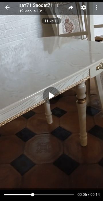 Стол и стулья  1 стол, 6штук стулья