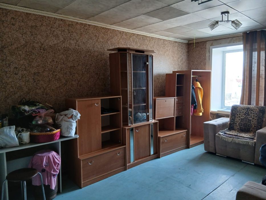 Срочно продам квартиру в обжетии