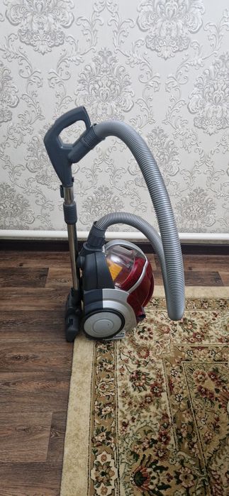Пылесос от LG 2000W