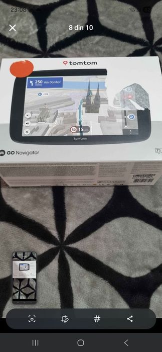 Vând GPS  tomtom