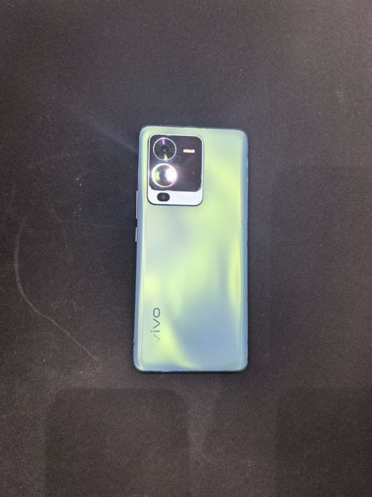 Телефон vivo v25 pro