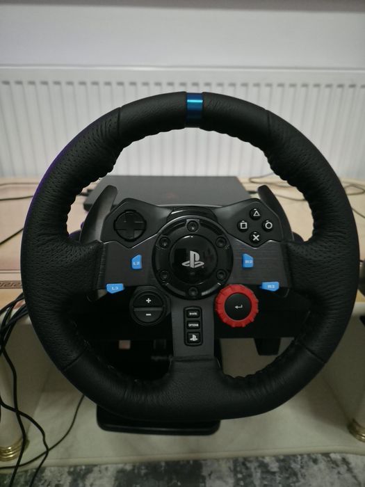 Volan Logitech G29 PC / PS4 / PS5 + Schimbător de viteze Logitech Shifter