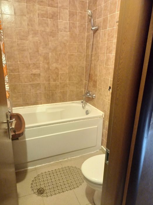 Дава се под наем Четиристаен апартамент в София, НПЗ Дианабад - 130 кв.м за 255 € - Снимка #4