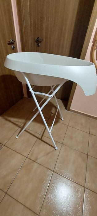 Вана Чиполино със стойка