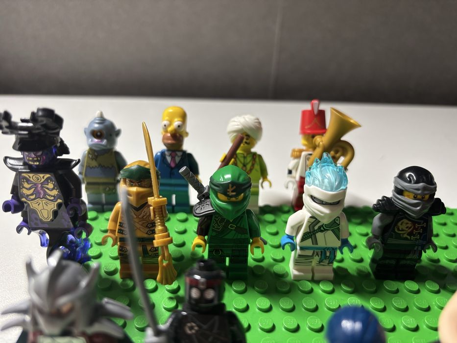 Оригинальные фигурки LEGO