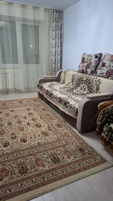 Сдам 2 комнатную квартиру