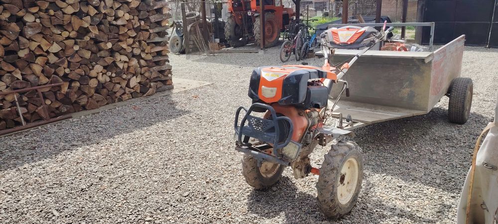 Vând motosapă Ruris 1001ksd