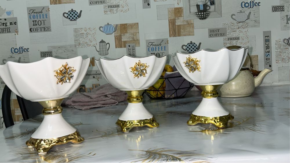 Ыдыс-аяқ сатылады