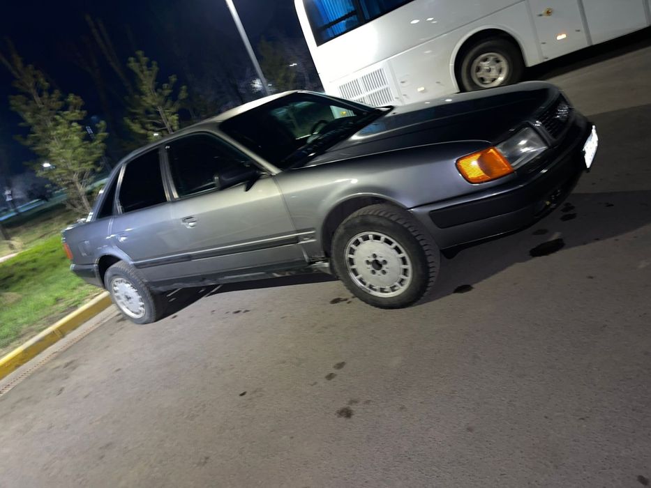 Audi 100 c4 2.6л