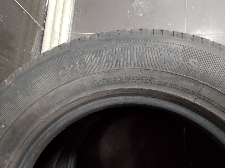 Резина 225/70/16