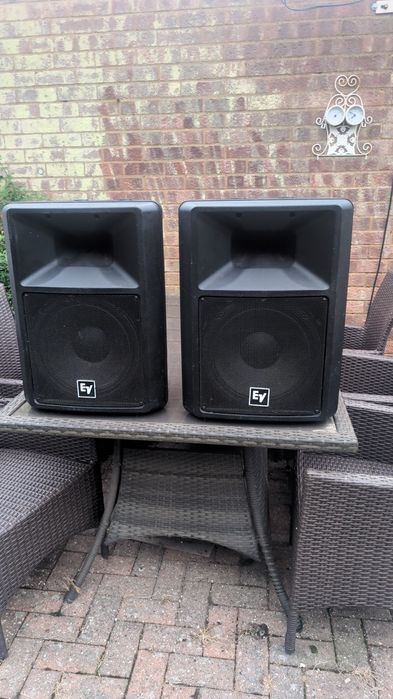 Boxe Electro- Voice EX-300 cu un subwoofer SB760