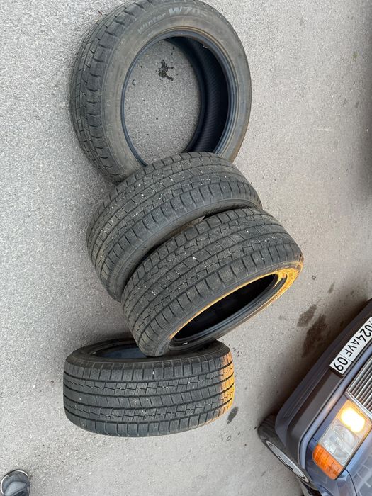 Шины зимние на 17