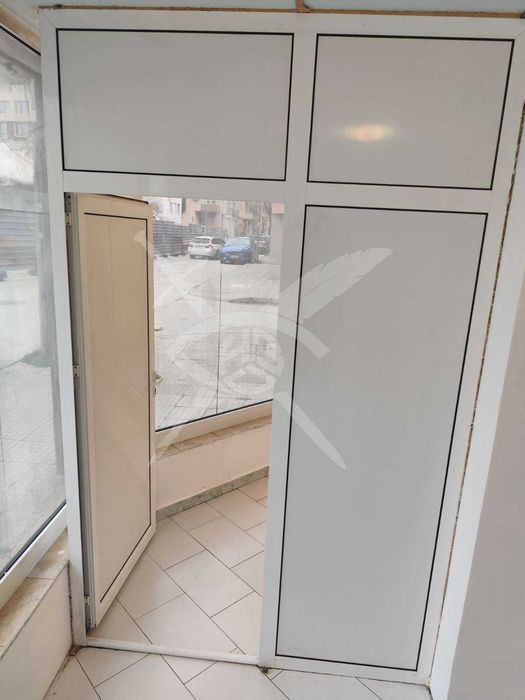 Дава се под наем Офис в Пловдив, Каменица 1 - 72 кв.м за 348.84 € - Снимка #2