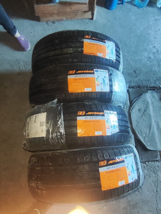 Продам резину 205/55 R16