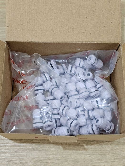 Зажим кабельный DKC 52500