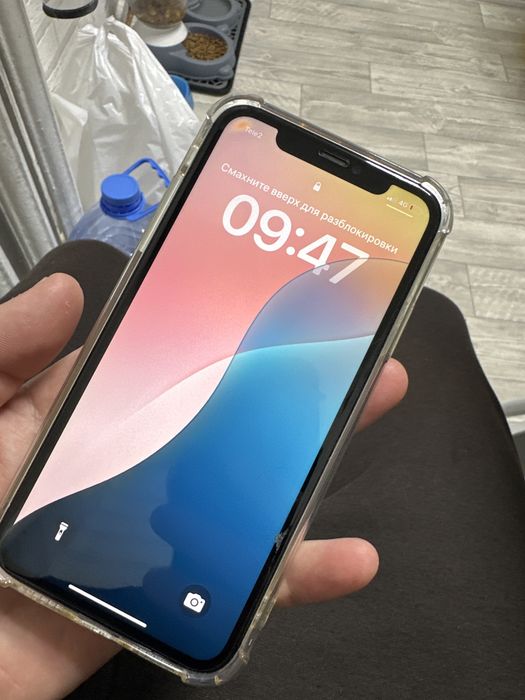 Продам Iphone 11