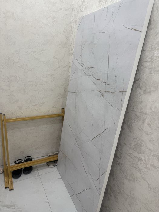 Срочно продам стол 190х90х75