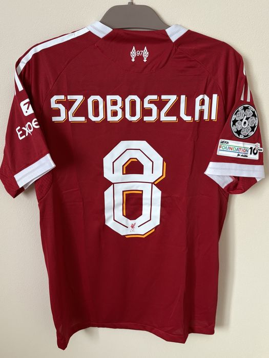 Tricouri de fotbal de cea mai buna calitate