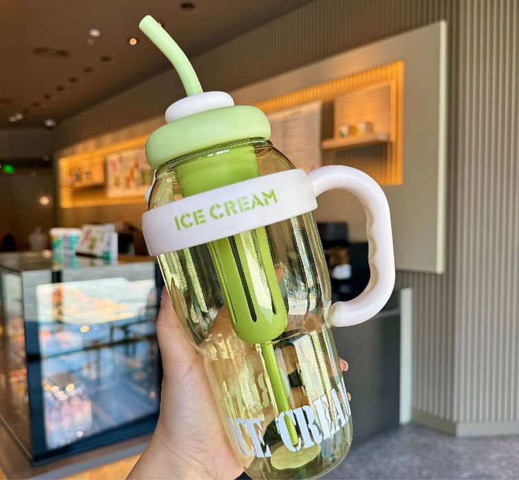 Yoqtirgan ichimliklaringiz uchun ajoyib dizayndagi shaker termosi