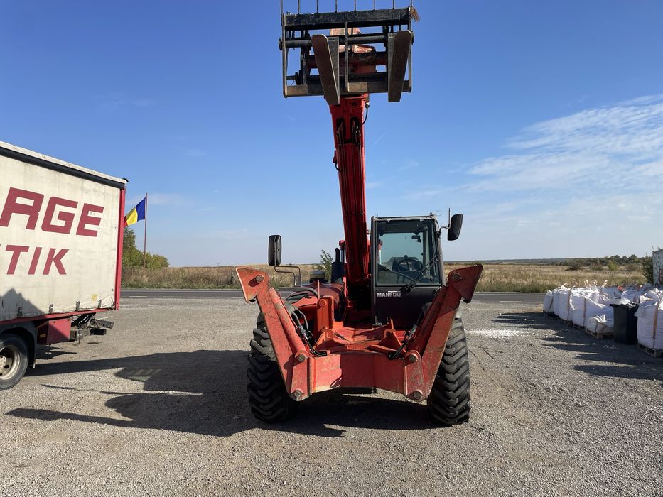 Vand incarcator telescopic manitou 1637