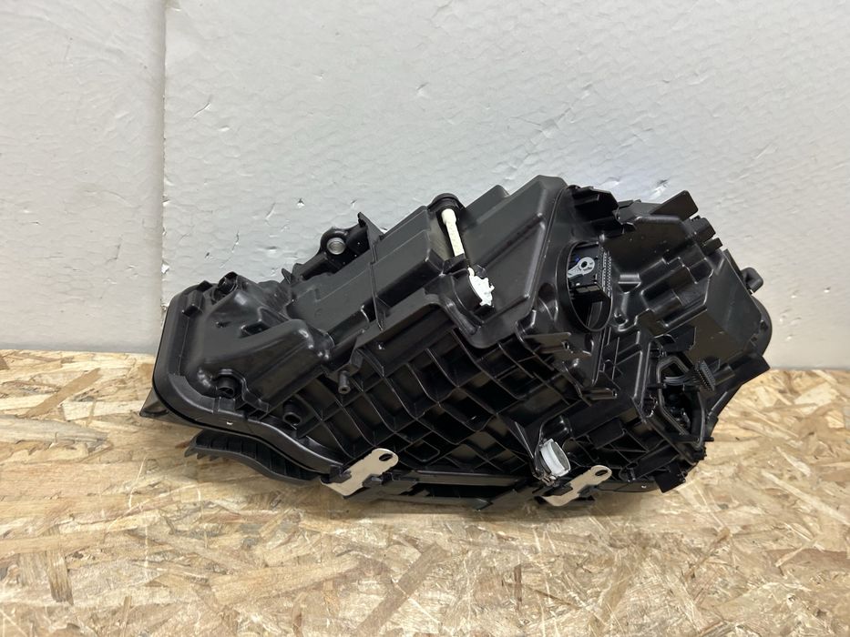 Far faruri bmw G20 G21 seria 3 LCI full led adaptiv shadow 2022-2024