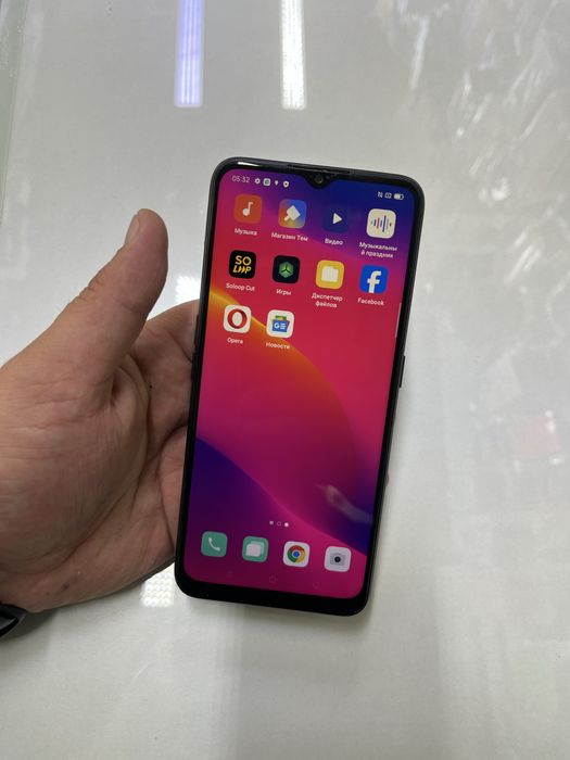 Oppo A5 2020 в идеальном состояний