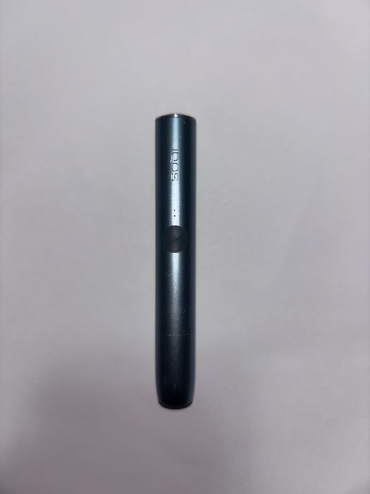 IQOS ILUMA – pix + carcasă + husă