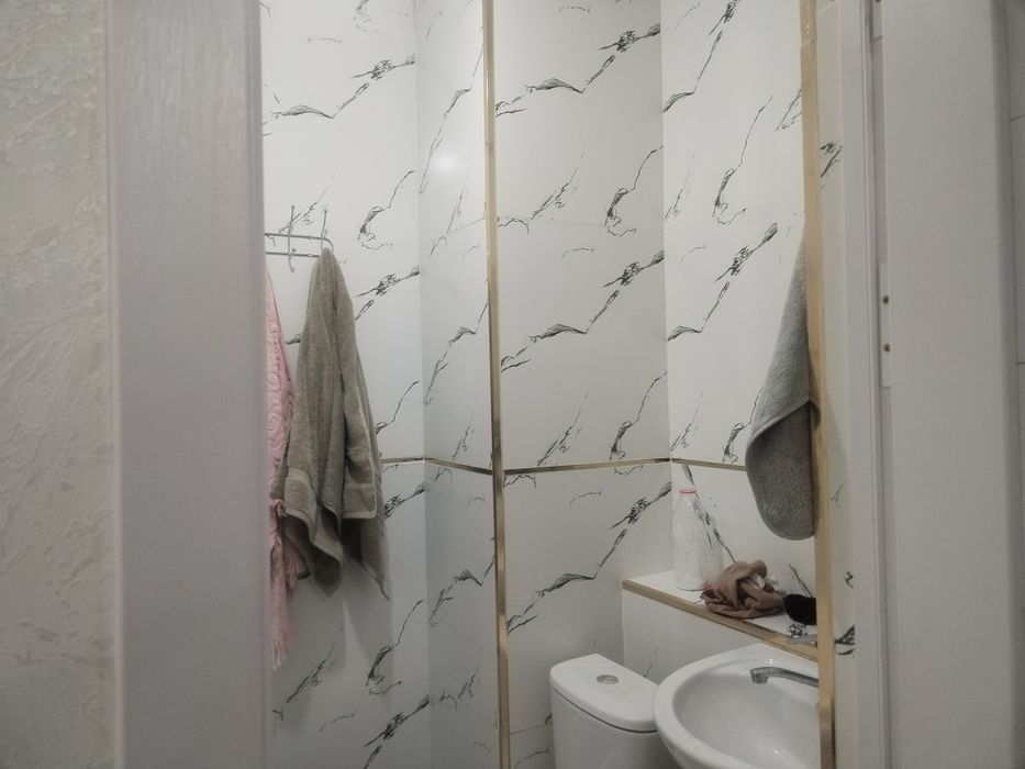 Xon Saroy qurulish 1 xona 2 xona qilingan