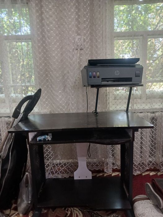 компьютерный стол