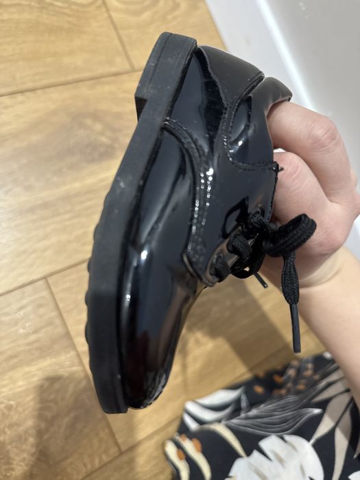 Туфли черные лакированные