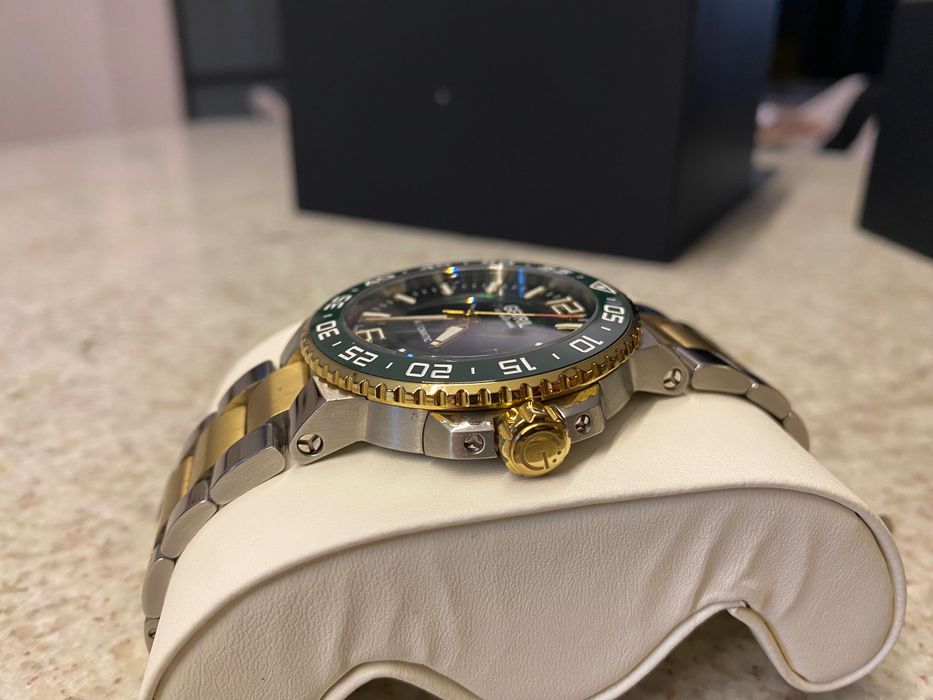 Швейцарски часовник automatic