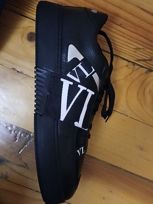 Маратонки VALENTINO Намаление
