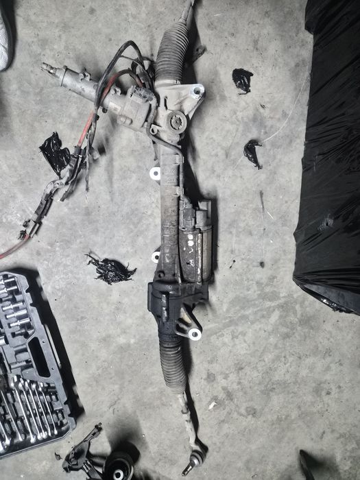 Caseta direcție bmw f10